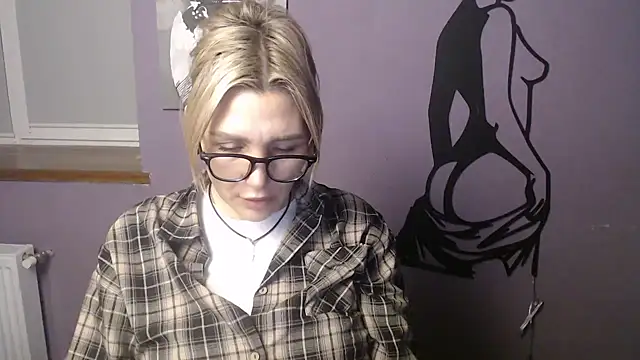  sexy lady online show from 03-04-26, 01:41