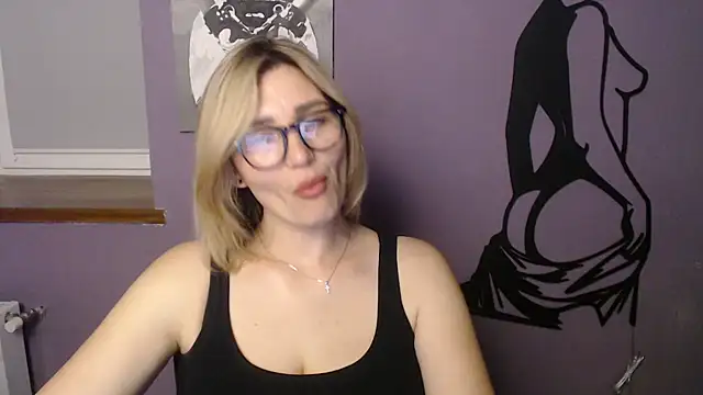  sexy lady online show from 06-17-26, 01:54