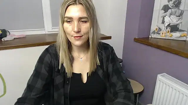  sexy lady online show from 11-08-25, 11:47