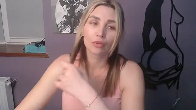  sexy lady online show from 05-26-26, 03:32