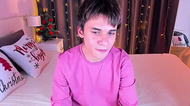 Andrew Clar online show from 12-16-24, 01:32