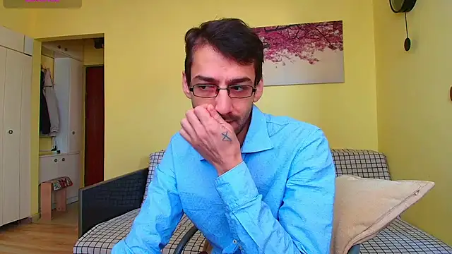 HungEddy online show from 12-18-25, 09:25