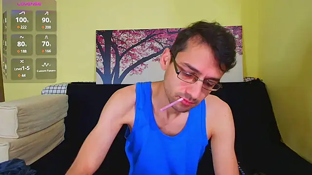 HungEddy online show from 10-25-25, 09:04