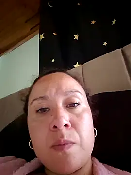 Snapshot of RenataSexy_ chatting on 05-14-26, 06:16 RenataSexy online show from 05-14-26, 06:16