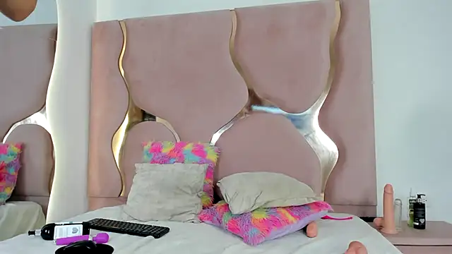 Sofia-candyht online show from 02-26-25, 03:25