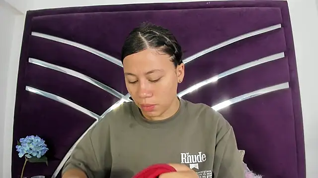 Sofia-candyht online show from 03-15-26, 05:09