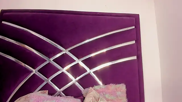 Sofia-candyht online show from 04-18-26, 05:04