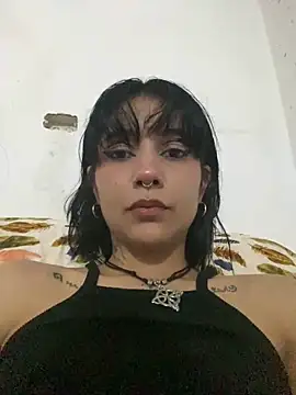 Snapshot of Avoa_26 chatting on 02-20-25, 05:33 Avoa 26 online show from 02-20-25, 05:33