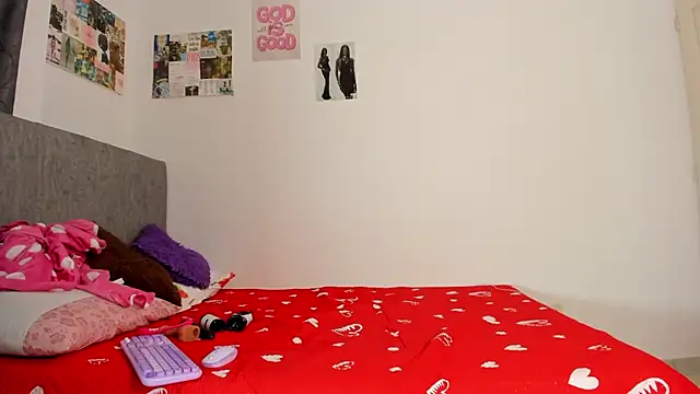 Snapshot of tammy__brown chatting on 06-12-26, 09:29 tammy brown online show from 06-12-26, 09:29