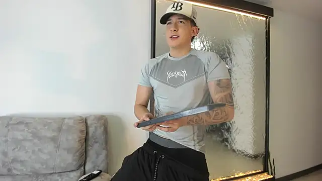 emmanuel scor online show from 10-17-25, 05:15