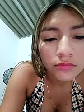 GIRL DONCELLA online show from 01-11-25, 12:33