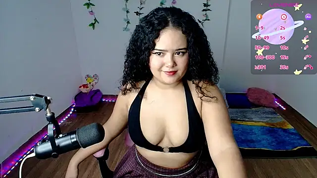 Dulce Julietha online show from 02-20-25, 05:52