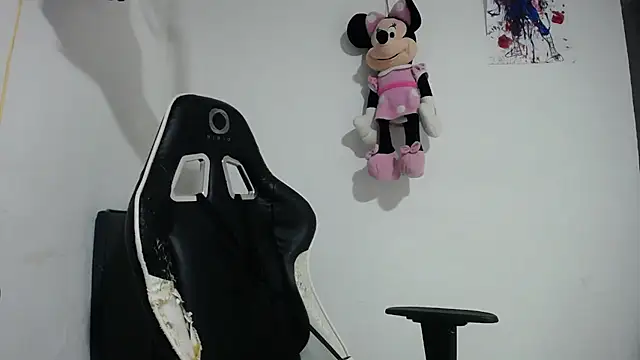 Snapshot of bulma_milk chatting on 09-10-25, 03:16 bulma milk online show from 09-10-25, 03:16