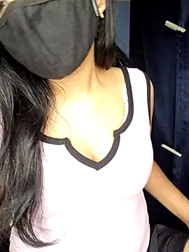 Nisha027 online show from 12-04-25, 12:31