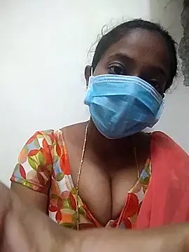 Snapshot of Jyotilakshmi chatting on 10-19-25, 01:47 Jyotilakshmi online show from 10-19-25, 01:47