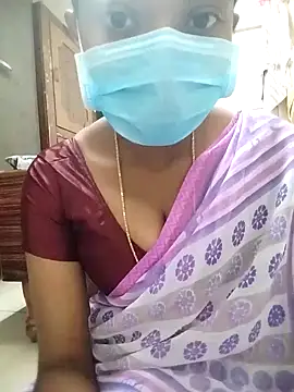 Snapshot of Jyotilakshmi chatting on 10-22-25, 03:11 Jyotilakshmi online show from 10-22-25, 03:11