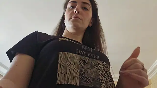 Snapshot of AlejandraDelaney chatting on 05-07-26, 01:36 AlejandraDelaney online show from 05-07-26, 01:36