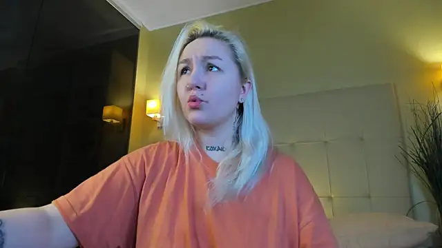 Debbie Taylor online show from 01-06-26, 05:28