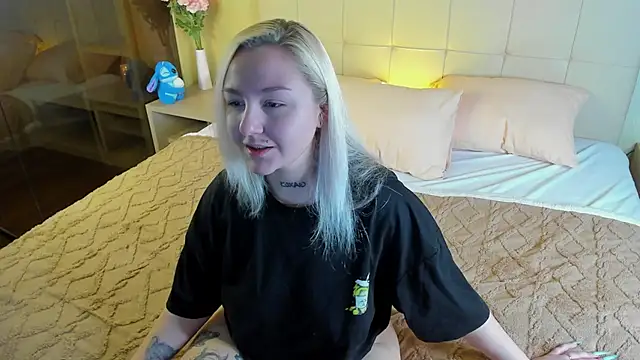 Debbie Taylor online show from 01-14-26, 04:54