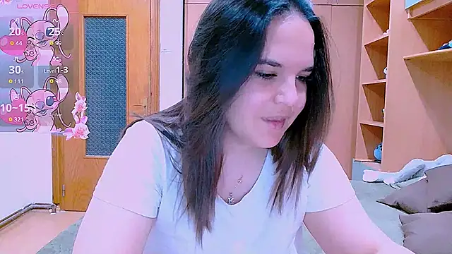 Ella-Diamond online show from 10-23-25, 07:34