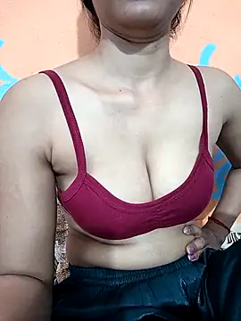 Rajni-Mehra online show from 04-18-26, 05:21