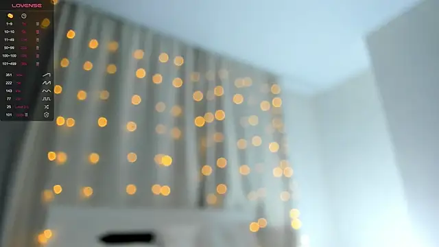 Snapshot of OttilieBurruss chatting on 03-09-25, 02:10 OttilieBurruss online show from 03-09-25, 02:10