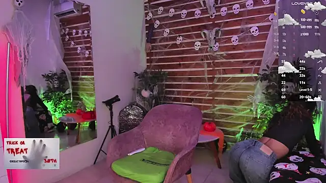 Sapphire Venuss online show from 10-26-25, 02:12