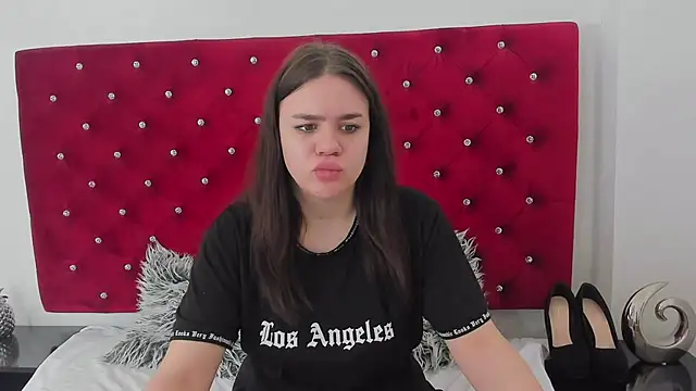 Snapshot of LexyBigBoobs chatting on 03-21-25, 12:28 LexyBigBoobs online show from 03-21-25, 12:28