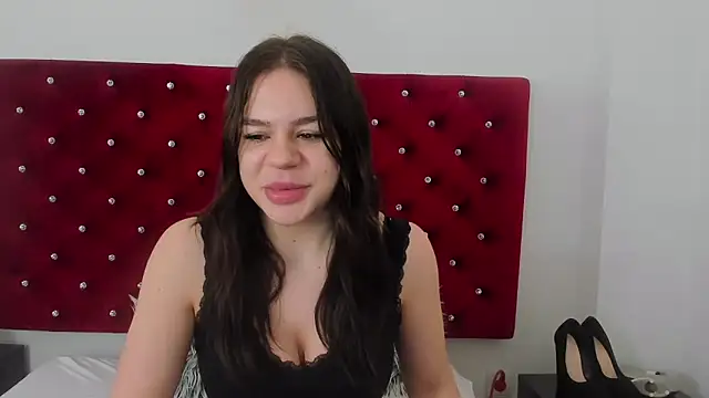 Snapshot of LexyBigBoobs chatting on 01-18-25, 02:12 LexyBigBoobs online show from 01-18-25, 02:12