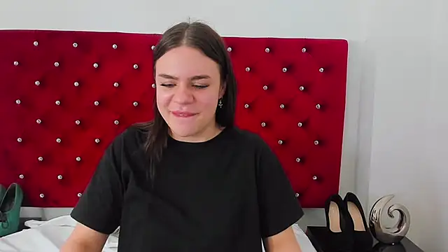 Snapshot of LexyBigBoobs chatting on 03-04-25, 04:09 LexyBigBoobs online show from 03-04-25, 04:09