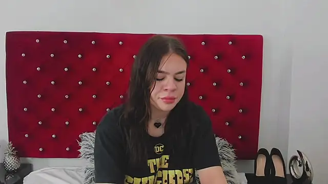 Snapshot of LexyBigBoobs chatting on 02-21-25, 09:34 LexyBigBoobs online show from 02-21-25, 09:34