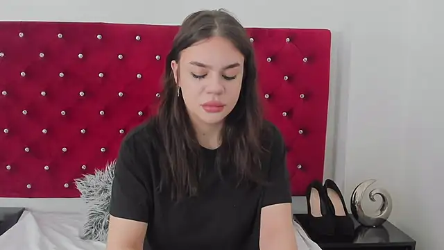 Snapshot of LexyBigBoobs chatting on 03-22-25, 10:17 LexyBigBoobs online show from 03-22-25, 10:17