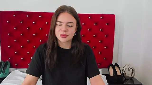 Snapshot of LexyBigBoobs chatting on 03-06-25, 12:19 LexyBigBoobs online show from 03-06-25, 12:19