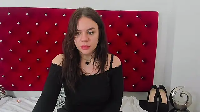 Snapshot of LexyBigBoobs chatting on 02-25-25, 07:09 LexyBigBoobs online show from 02-25-25, 07:09