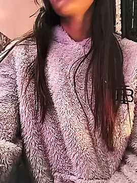 Snapshot of Anushka_Rajput05 chatting on 01-16-25, 06:27 Anushka Rajput05 online show from 01-16-25, 06:27