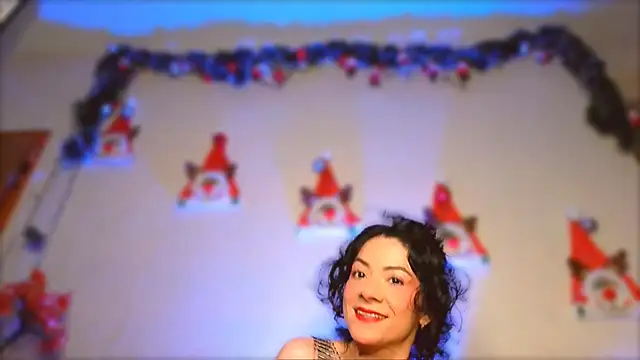 miabeautyxx online show from 12-31-24, 11:42