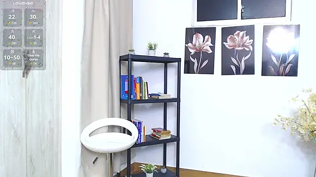 lily f00x online show from 02-12-26, 01:38