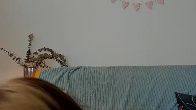 erika hoiree online show from 09-28-25, 04:08