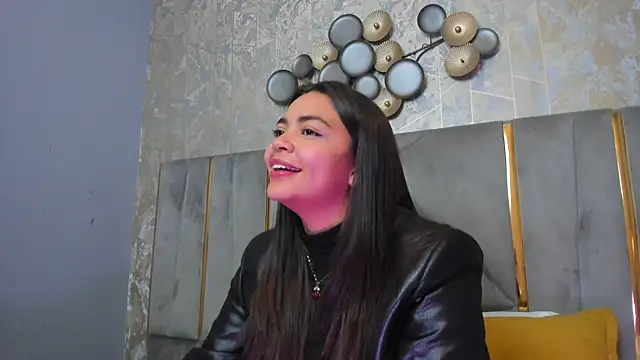 KimDevinne online show from 11-23-25, 03:05