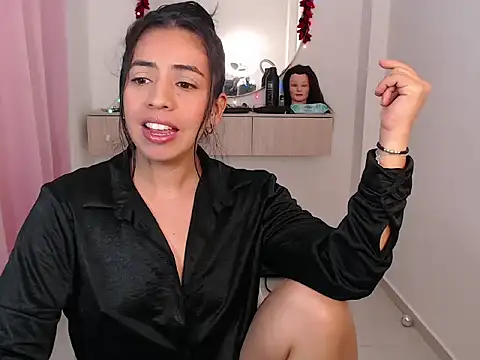 anngela01 online show from 12-03-25, 12:23