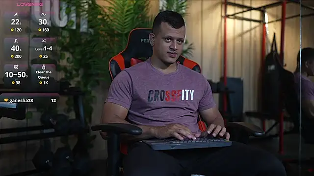 Snapshot of Alex_towers chatting on 02-05-25, 06:48 Alex towers online show from 02-05-25, 06:48