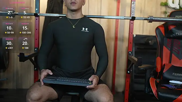 Snapshot of Alex_towers chatting on 01-30-25, 06:32 Alex towers online show from 01-30-25, 06:32