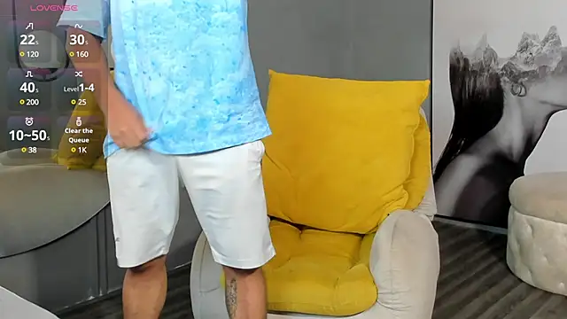 Snapshot of Alex_towers chatting on 01-07-25, 07:17 Alex towers online show from 01-07-25, 07:17