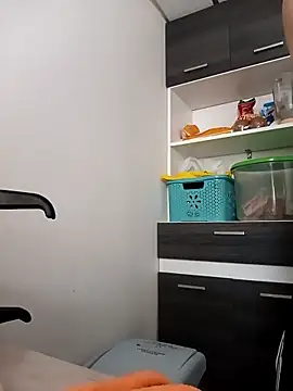 PhilipRich online show from 09-23-25, 06:04