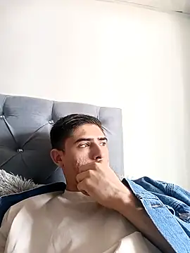 PhilipRich online show from 10-10-25, 04:41