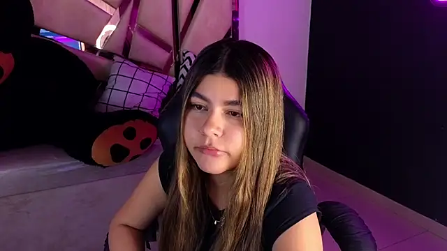 emmalee 01a online show from 02-20-25, 05:09