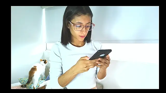 Snapshot of thedianakaro chatting on 02-28-25, 11:58 thedianakaro online show from 02-28-25, 11:58