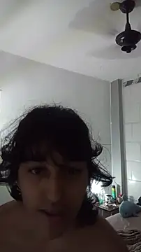 Snapshot of Sw_Mahnenwolf chatting on 01-12-26, 01:18 Sw Mahnenwolf online show from 01-12-26, 01:18