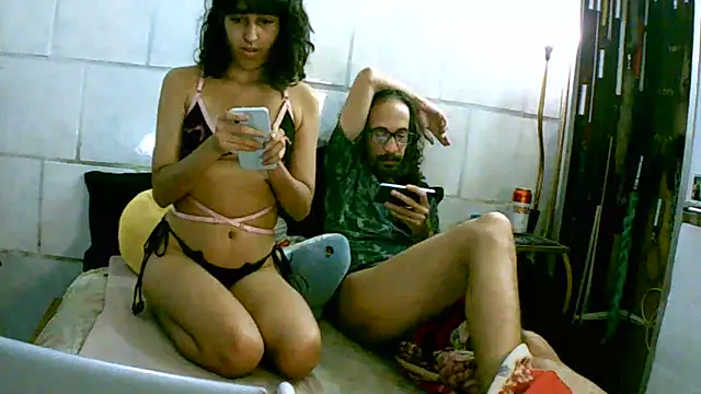 Snapshot of Sw_Mahnenwolf chatting on 09-14-25, 02:39 Sw Mahnenwolf online show from 09-14-25, 02:39