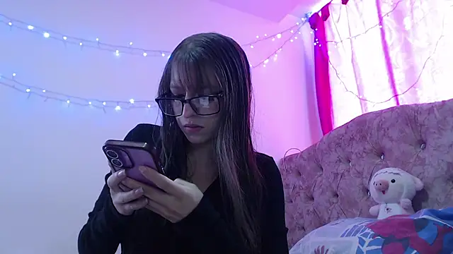 Aurora blossom   online show from 01-07-26, 04:45